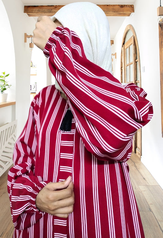Red & White Lining Maxi Abaya